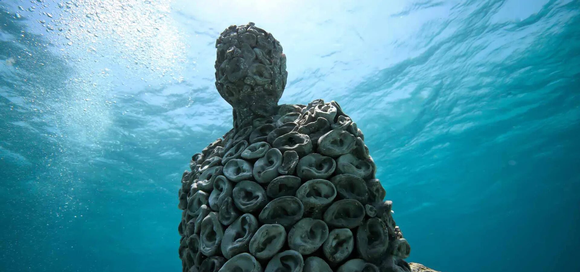 Подводный музей Джейсона де Кайрес Тейлора. Канкун Мексика подводный музей. Музей подводных скульптур Мексика. Джейсон де Кайрес Тейлор скульптуры.