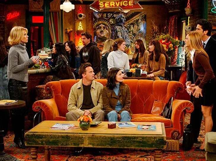 москва кафе зоар. сидят в пабе. застава 13 кафе. сериал друзья кафе central perk кадры. ресторан 13 малая бронная меню.