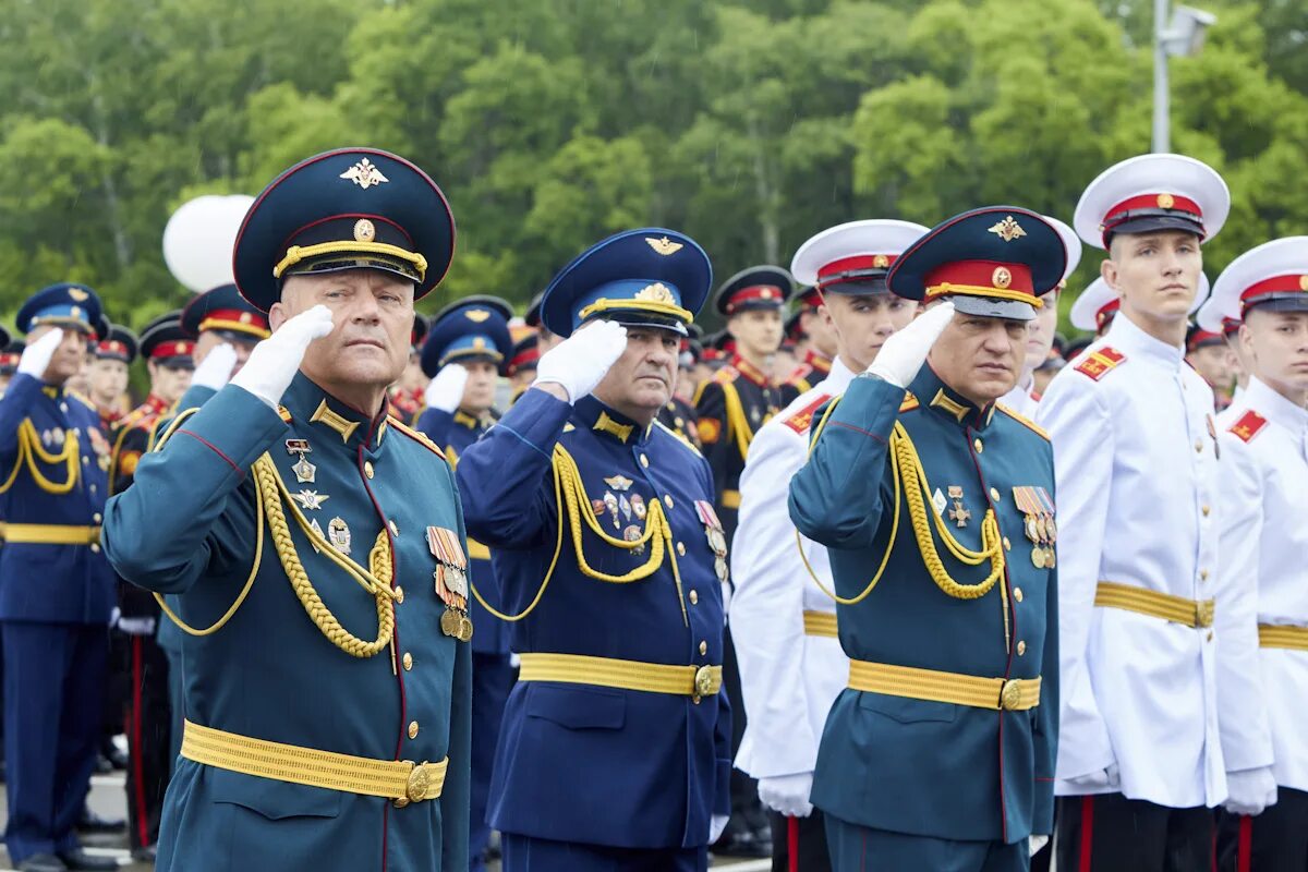 Сву выпуск. Уссурийское Суворовское военное училище. Выпуск УСВУ 2022. Морская рота КВВУ. КВВАУЛ выпуск 2022.