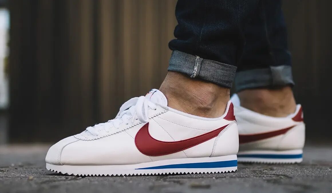 Nike cortez classic. Nike Cortez Sneakers. Кроссовки Nike Classic Cortez. Nike Cortez Classic мужские. Nike Cortez мужские White Red.