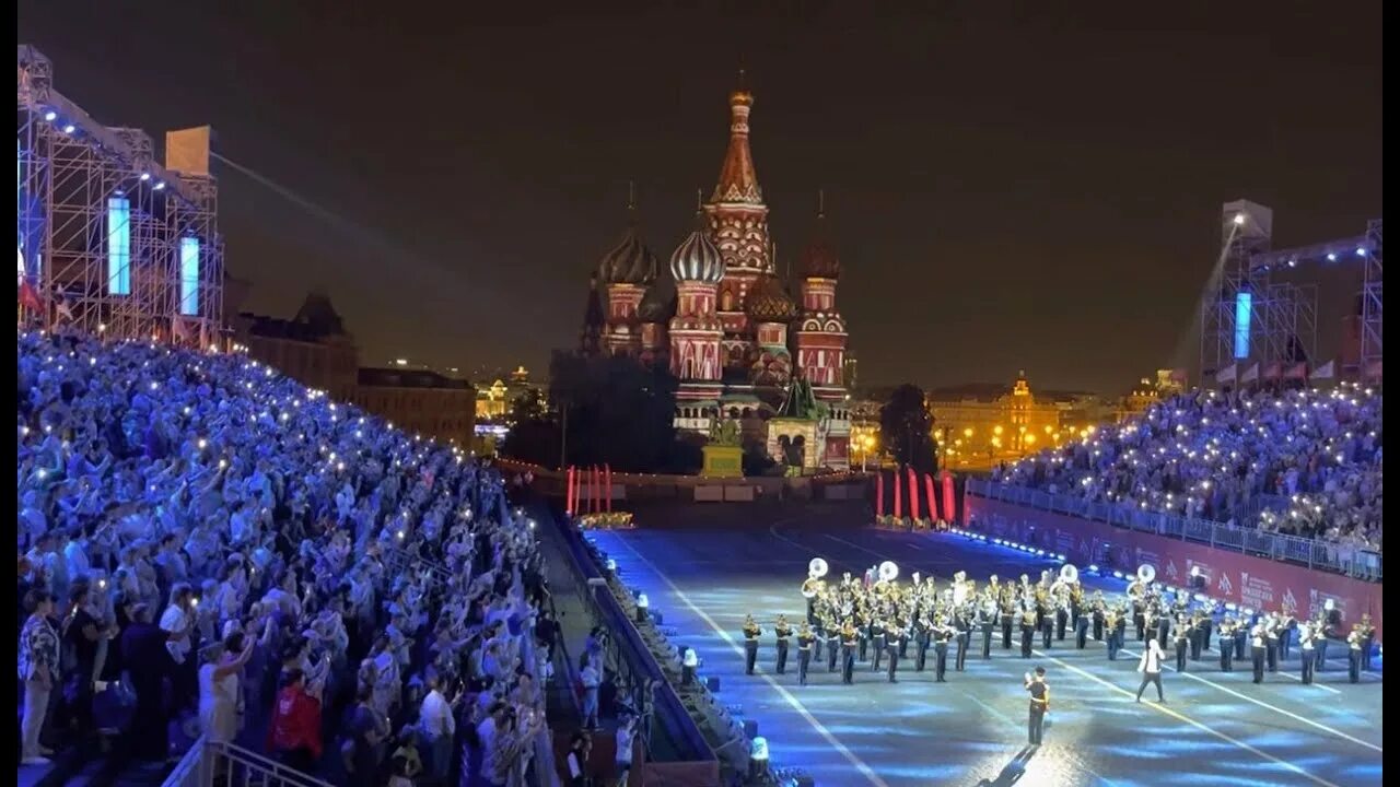 Шаман выступления на площади. Шаман концерт красная площадь. Шаман встанем на красной площади. Shaman на красной площади.