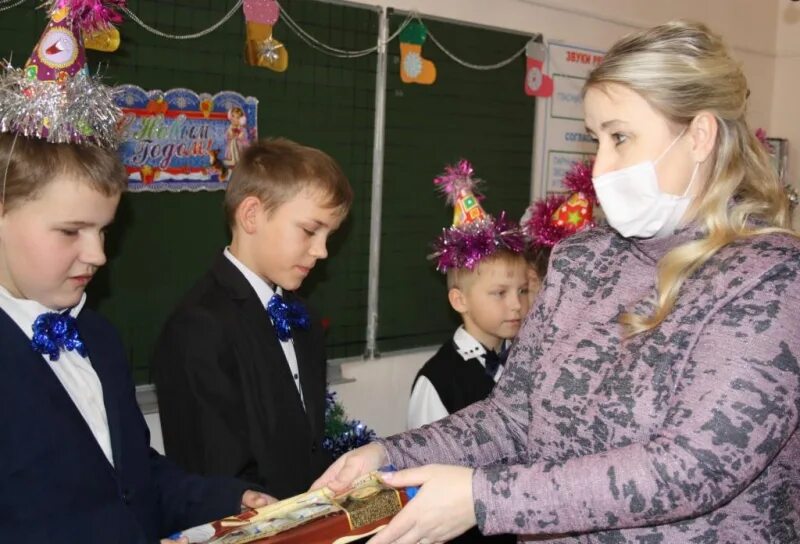 Коррекционная школа прокопьевск. Школа интернат 32. Школа 32 прокопьевск. Школа интернат в прокопьевске. Школа 2 прокопьевск.