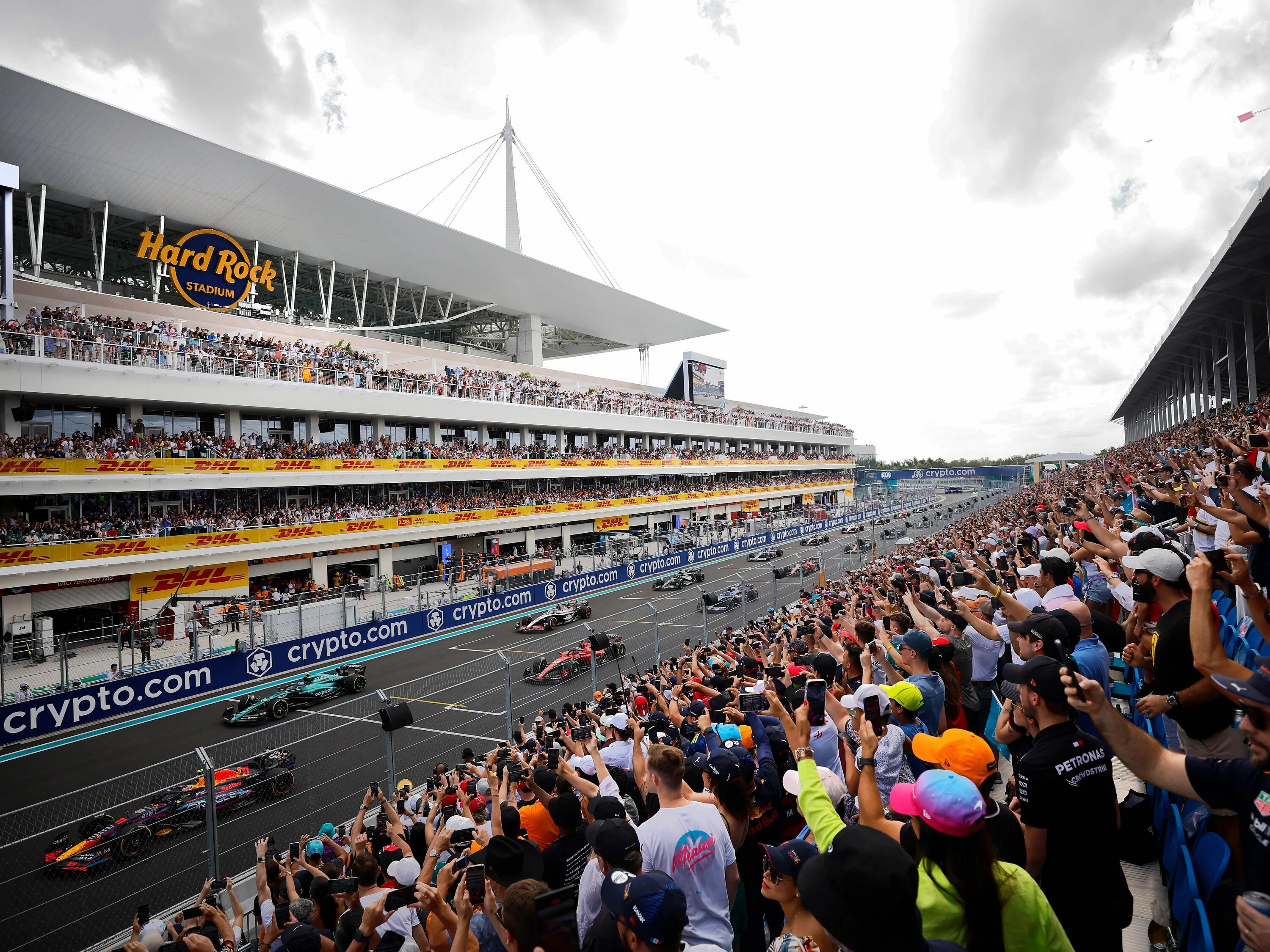 Hamilton miami 2024. Miami 2024. Miami 2024. Miami grand prix 2023. Майами в январе.
