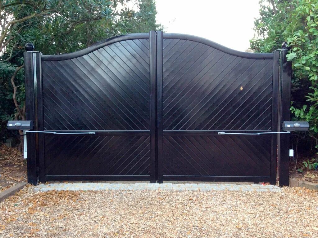 Ворота во двор дорхан. Кованые ворота сикард. Конструкция ворот. Ворота с калиткой. Ворота "боярские пш".