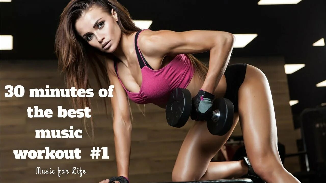 Софи арвебринк. Девушка и фитнес. Fitness model 18. Дани дикерман фитнес модель. Девушка в зале.