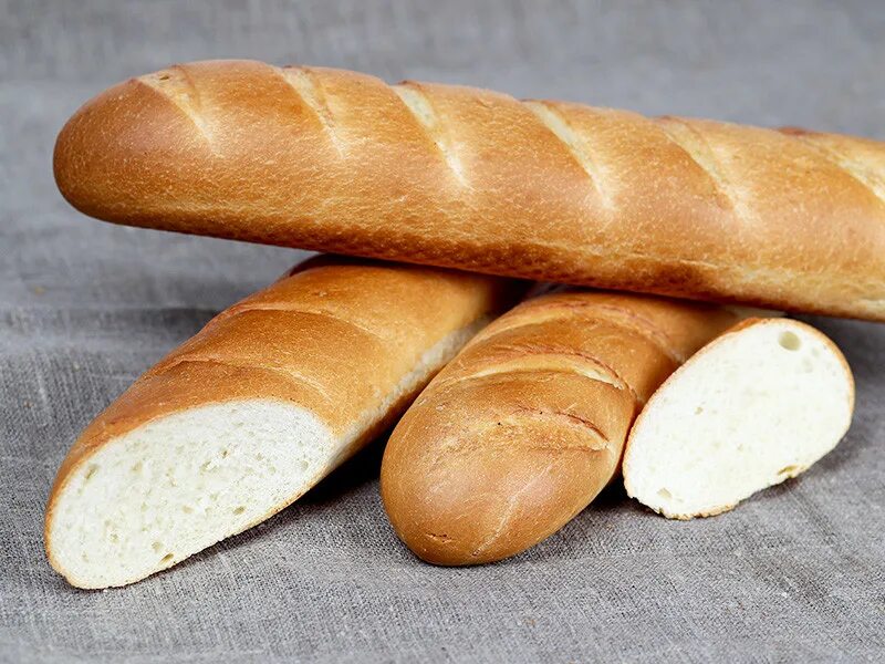 Как называется багет. Франция багет. Багет хлеб. Французский батон. Багет батон французский.