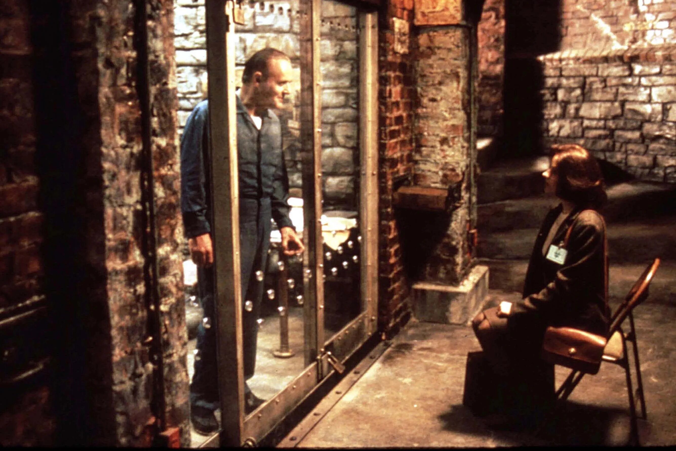 Джек кроуфорд молчание ягнят. The silence of the lambs. Молчание ягнят фильм 1991 ягненок. The silence of the lambs. Клерис старлинг молчание ягнят.