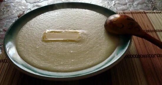 Semolina porridge. Жидкая манная каша. Каша с комочками. Жидкая или густая каша. Каша с комочками.