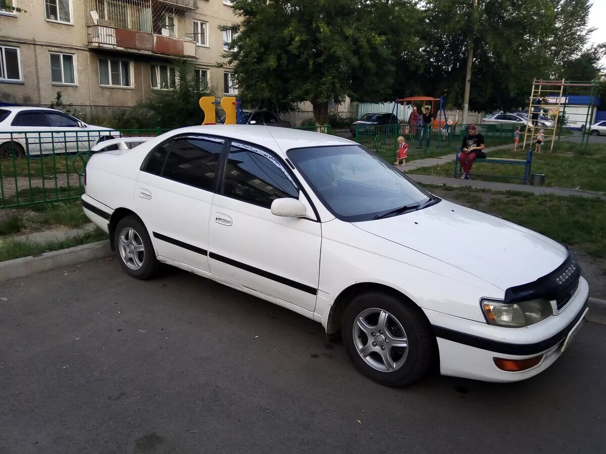 Тойота корона 1995 года. Toyota Corona бочка 1995 года. Toyota Corona t190 белая. Тойота корона 1995 года кузов. Тойота корона алтайский край