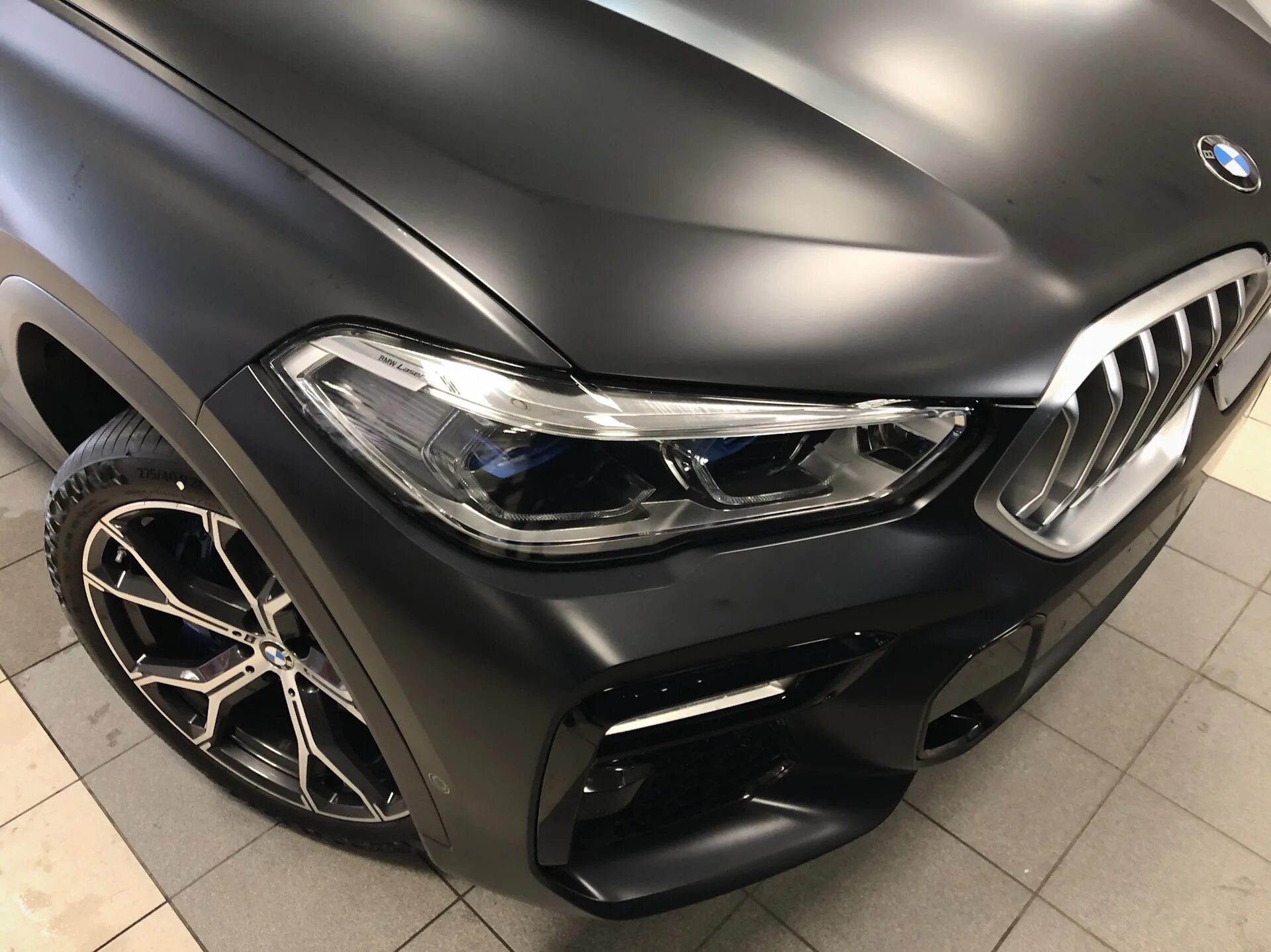 Полиуретановая пленка на автомобиль. Пленка vhq полиуретан. Цветная пленка. Полиуретановая пленка рулон. Полиуретановая антигравийная плёнка shadow guard.