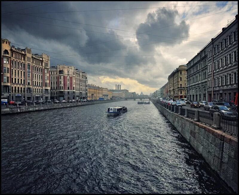 Серый Питер СПБ Петербург дождь. Питер улица пасмурно. Питер в серых тонах. Санкт петербург пасмурно