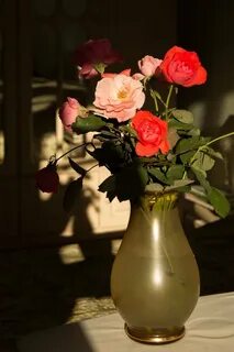 Цветы в вазах во сне