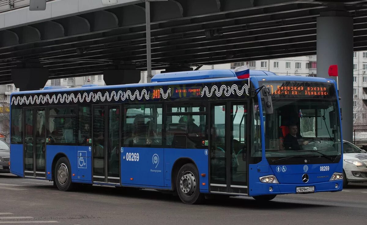 Где автобус 2. Mercedes-benz conecto ii. автобус mercedes conecto. mercedes-benz conecto ii москва. mercedes benz connecto ii g.