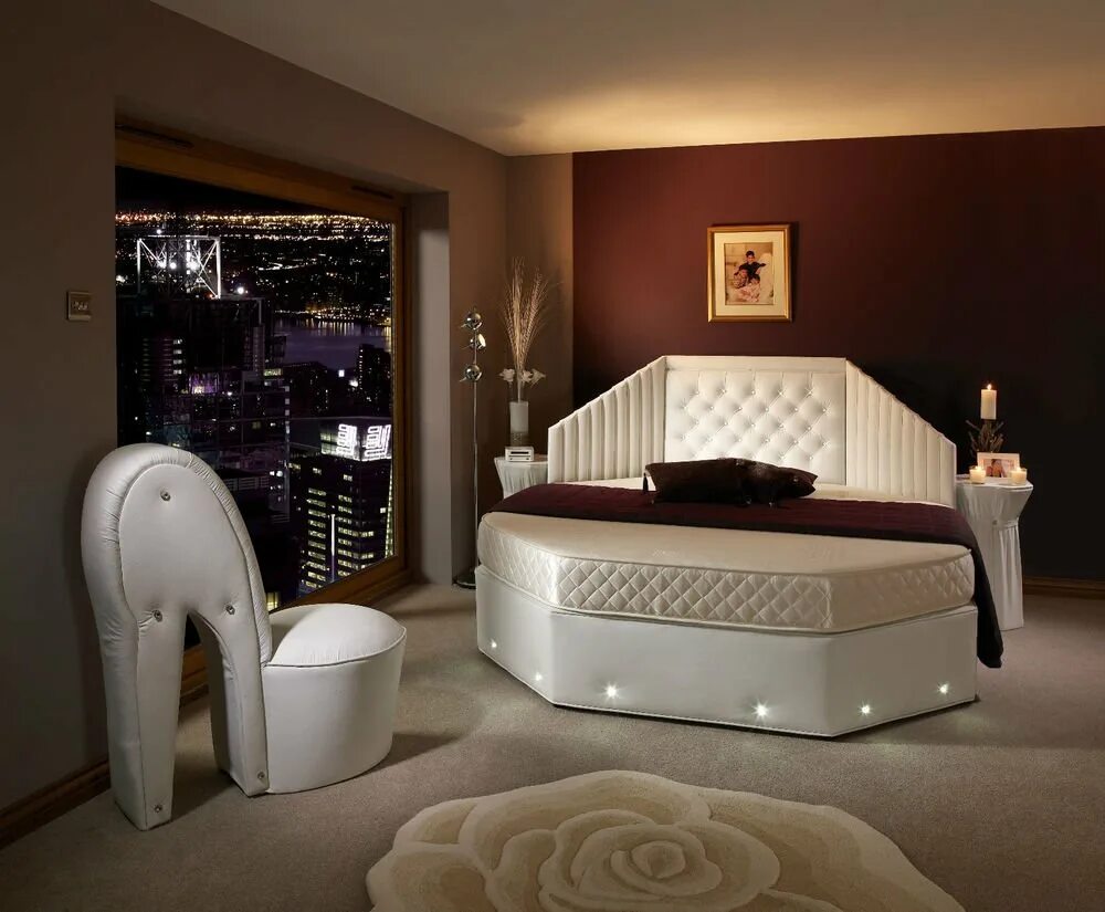 Кровать круглая для спальни. Круглые дизайнерские кровати. Необычные кровати двуспальные. Красивые круглые кровати. Нестандартные кровати