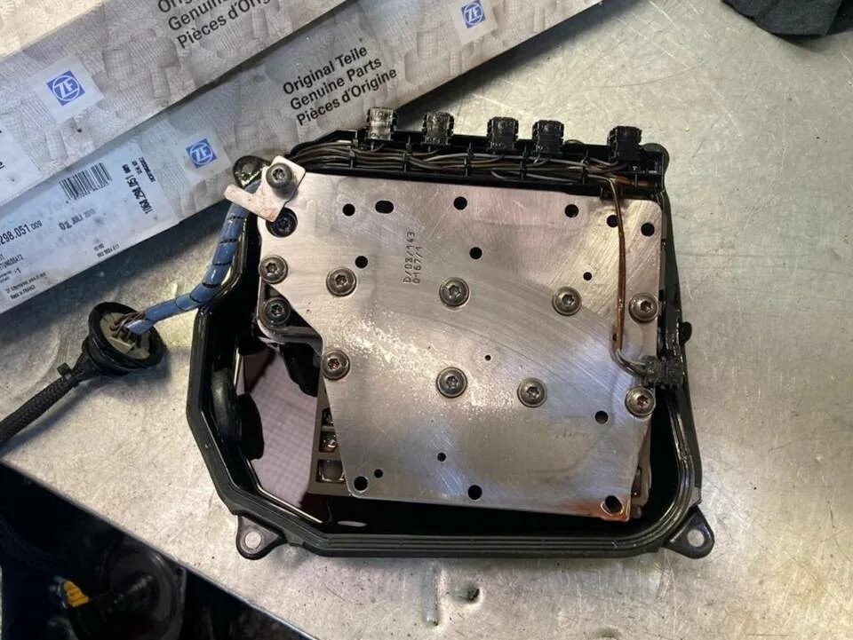 Гидроблок акпп dp0. Renault акпп dp0. коробка dp2 рено логан. фильтр акпп dp2. акпп рено логан dp0.