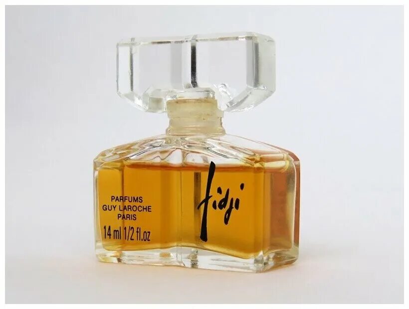 Фиджи оригинал купить. Духи guy Laroche Fidji. Guy Laroche Fidji духи 7. Guy Laroche Fidji (w) Parfum. Guy Laroche Fidji 14 мл.