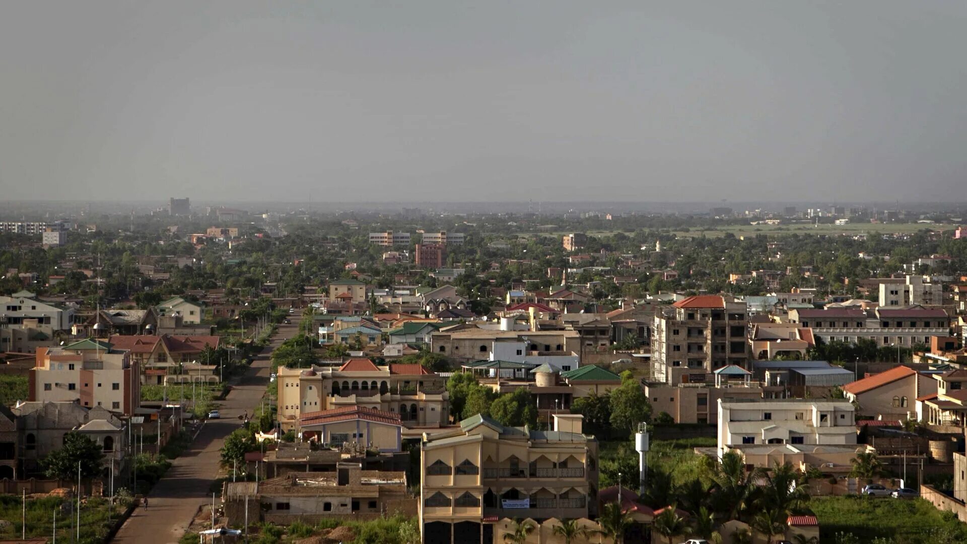 Буркина фасо это. Столица Буркина-Фасо столица. Буркина Фасо столица Уагадугу. Буркина Фасо города. Буркина Фасо площадь.