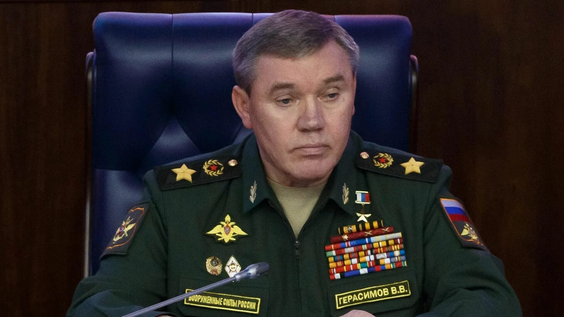 Начальник генштаба муженко. В. Главнокомандующий генерал всу. Начальник штаба северо западного первого украинского. Начальник штаба северо западного первого украинского.