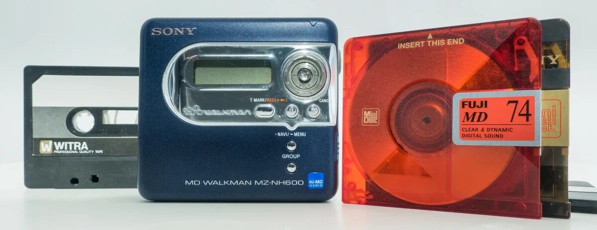 Цифровая кассета. Sony MZ-rh1. Sony Hi-MD MZ-rh10. Цифровая компакт кассета. Цифровая аудиокассета.