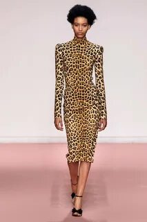 Платье с принтом леопарда (76 фото) .