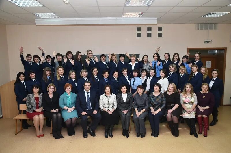 юрфак омск. юридический факультет омгу омск фото. юрфак омск. юридический факультет омгу им достоевского преподаватели. юрфак омск.