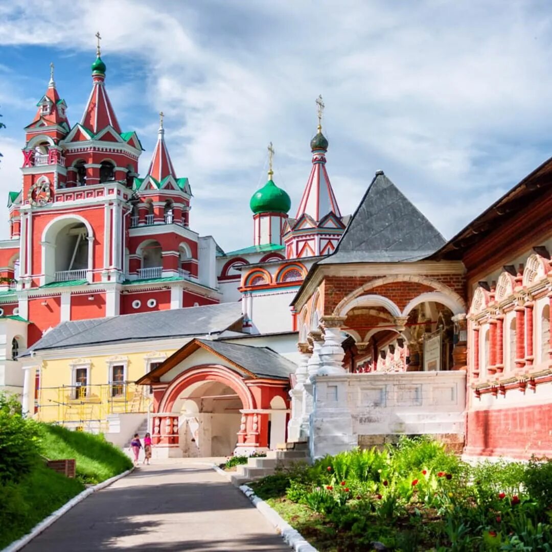 монастырь павловский посад. экскурсии по подмосковью на 1 день. экскурсии по подмосковью на 1 день. экскурсия в кремль. савино строговецкий монастырь.