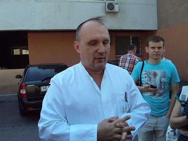Хирурги 7кленической больницы волгограда. Хирургическое больница в питере. Хирурги больницы мечникова. Хирургическое отделение гмб. Корпуса больницы мечникова.