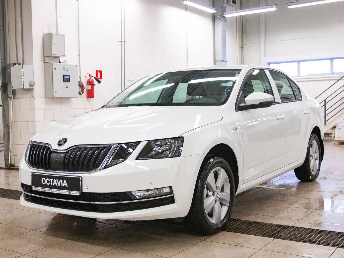 Кузов купить шкода. Skoda Octavia 3. Skoda Octavia a7 Рестайлинг.