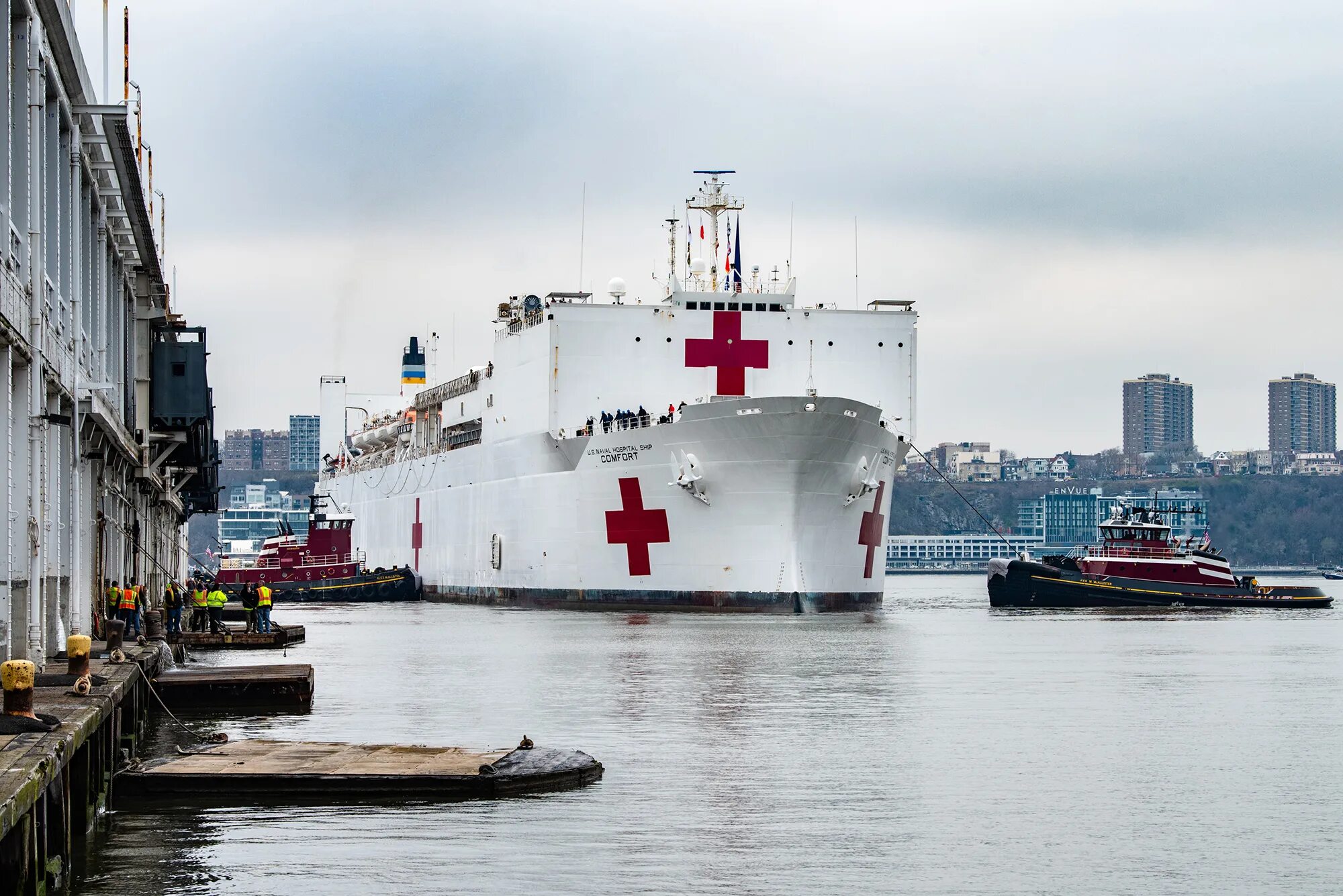 Госпитальное судно. Корабль usns comfort. мавритания корабль плавучий госпиталь. госпитальное судно свирь. госпитальное судно вмс сша mercy.