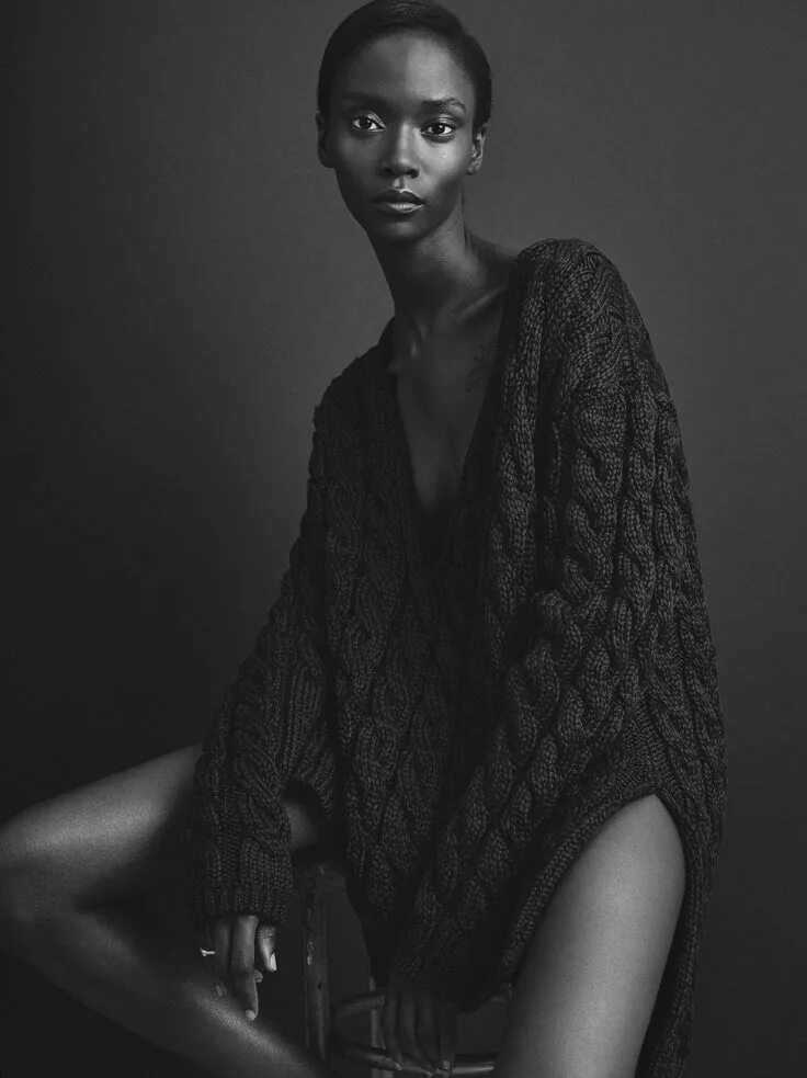 Кэндис свейнпол фотосессии vogue. Черно белая модель фото. Черно белая модель фото. Фотомодели африка. Винни харлоу.