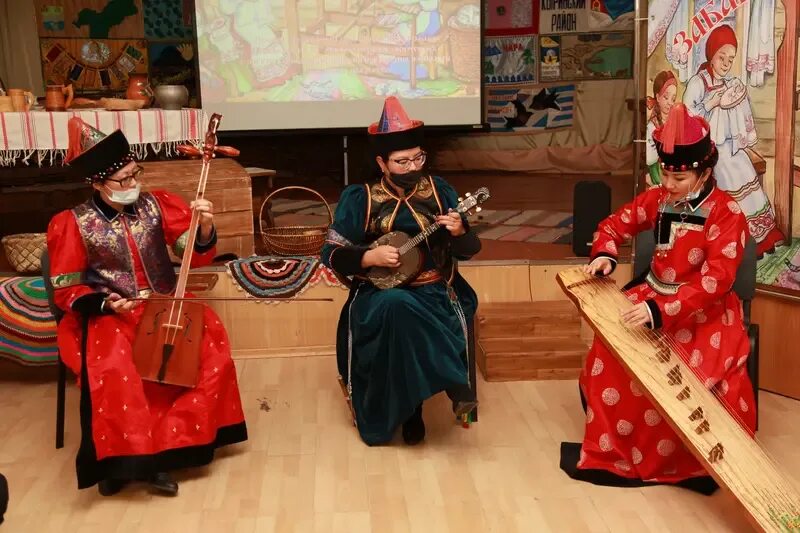 Традиции народов Забайкалья. Народ Забайкалья Забайкалья. Традиции народов Забайкальского края. Национальные традиции народов Забайкалья. Народы в забайкальском крае