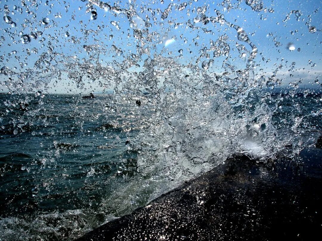 Вода в море прогревается