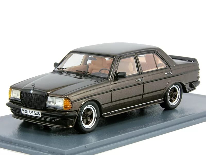 Мерседес 1 43. Mercedes Benz w123 1 43. Mercedes w123 AMG. Mercedes Benz w123 280e AMG. Модель Mercedes w123 1/43.