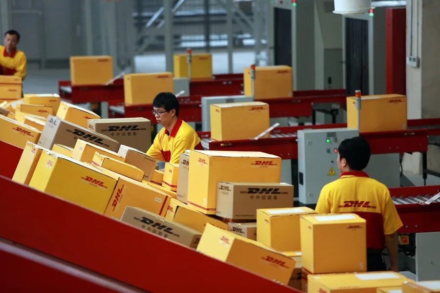 Dhl китай. Компания dhl. Склад dhl. Dhl китай. Dhl китай.