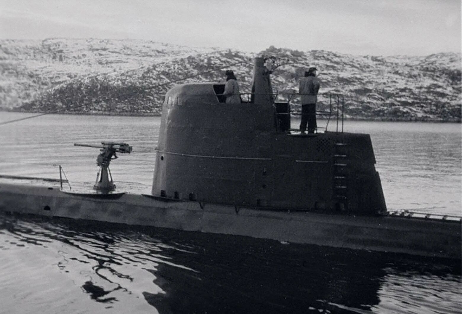 Б 12 лодка. Подводная лодка Малютка м96. Подводная лодка Малютка 1941-1945. Подводная лодка м 171 Малютка. Подводная лодка м-105 Челябинский комсомолец.