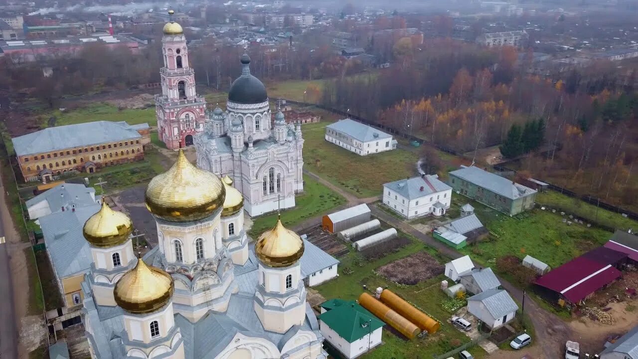 Мощи в вышнем волочке. Казанский монастырь Вышний волочёк. Монастырь Вышний Волочек Тверская область. Вышневолоцкий Казанский женский монастырь.