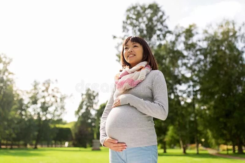 Счастливая беременность. Здоровая беременность азиаты. Почему у беременных кружится