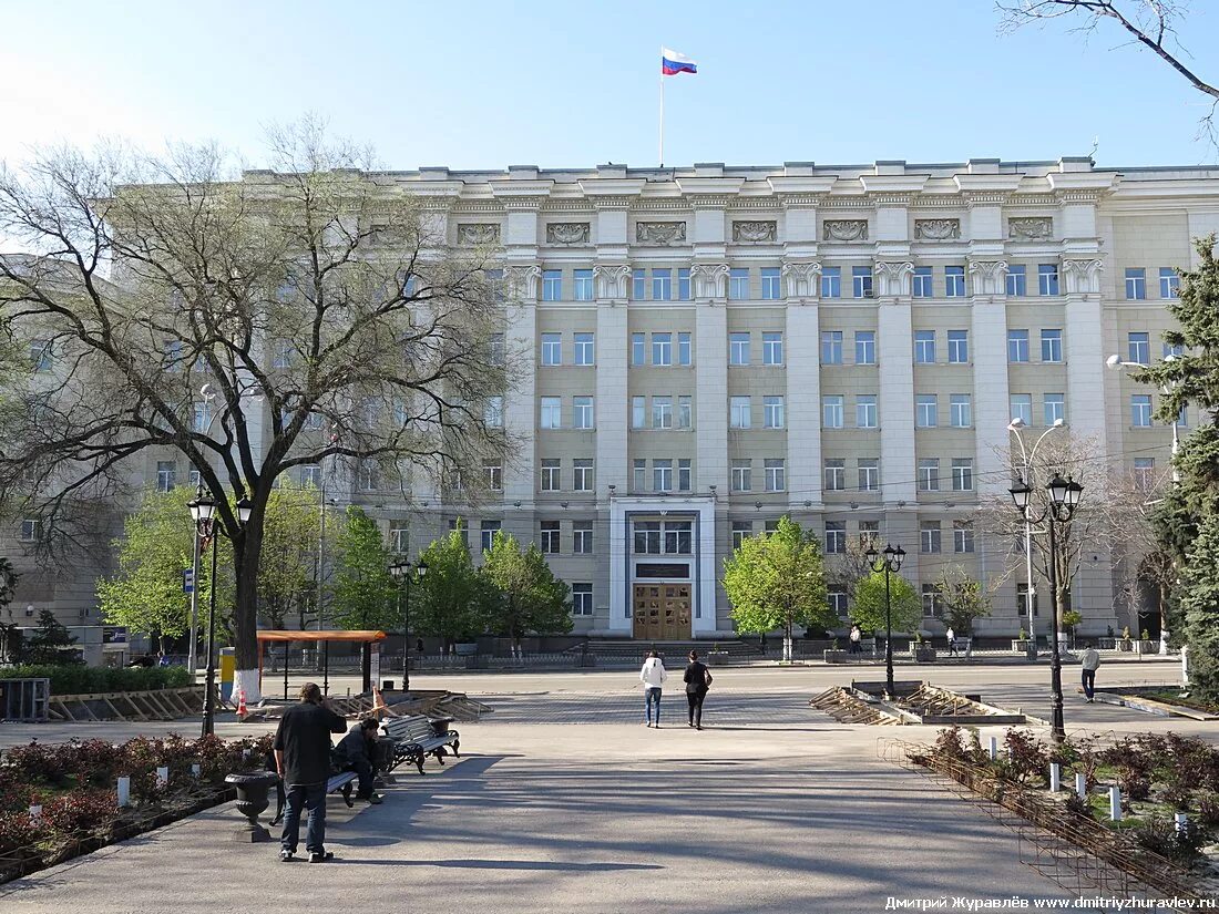 ростов на дону аппарат полномочного представителя президента рф. владимир васильевич устинов. резиденция президента россии в южном федеральном округе. владимир васильевич устинов юфо. владимир васильевич устинов.