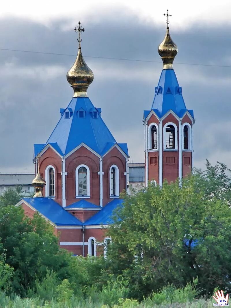 Церковь Комсомольск на Амуре. Сайт храма Казанской иконы Комсомольск на Амуре. Комсомольск Церковь на Первостроителей. Рисунок церкви Комсомольск-на-Амуре. Цмк комсомольск на амуре