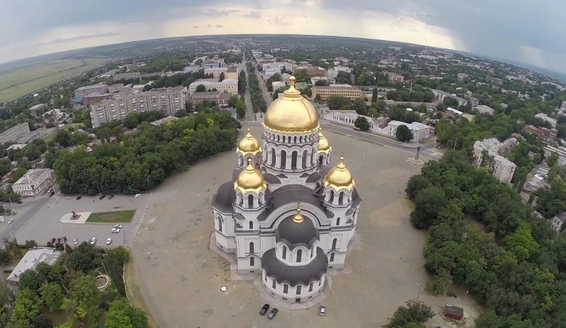 Ростов на дону курганинск. Соборная площадь Новочеркасск. Новочеркасск сверху с храмами. Новочеркасск Ростовская область.