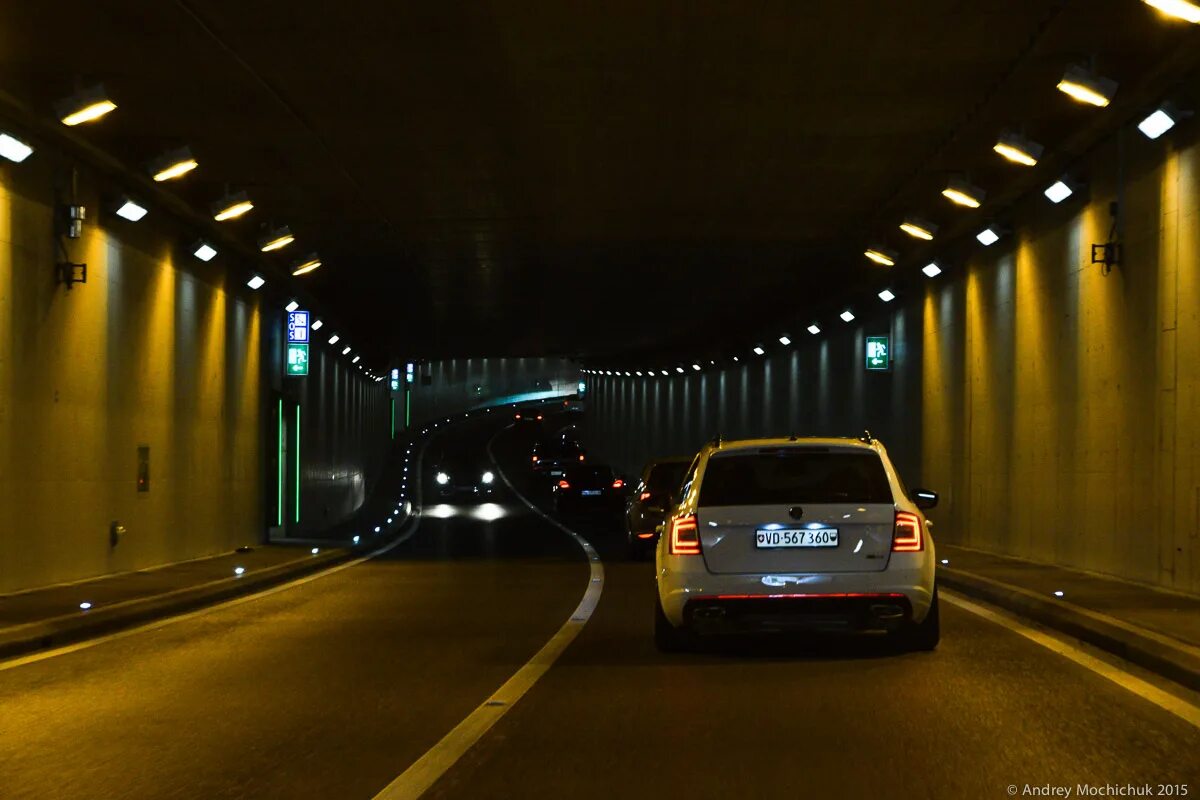 Начало движения, маневрирование. 4. Разворот в туннеле. Разворот в туннеле. Разворот запрещен в тоннеле.