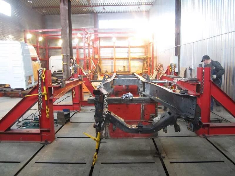 сварная рама автомобиля. 12. стапель для правки рам грузовых автомобилей. усиление рамы газель 3302. рама газ 3302 усиление.