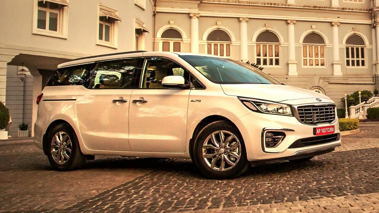 Киа карнивал 3 купить. Kia Carnival 2021. Kia Carnival 2023. Kia Carnival 2022. Киа Карнивал 2021.