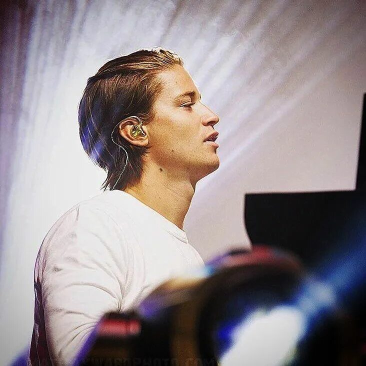 Stuff kygo. Кайго. kygo диджей. стрижка музыкой. kygo фото певца.