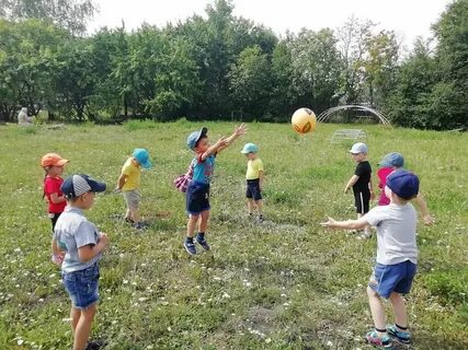 Спортивные развлечения в саду