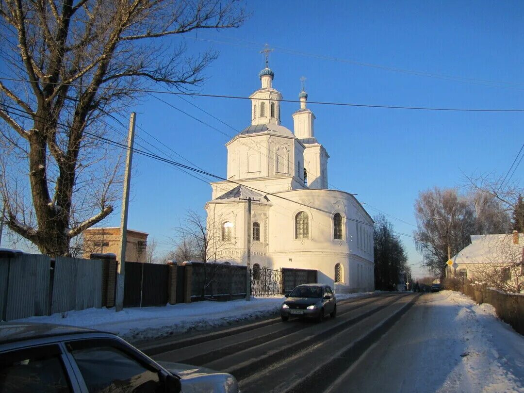 Александро-невская церковь (челябинск). Органный зал челябинск алое поле. Введенская церковь вязьма. Церковь рождества христова в вязьме. Церковь на ул коммуны спб.
