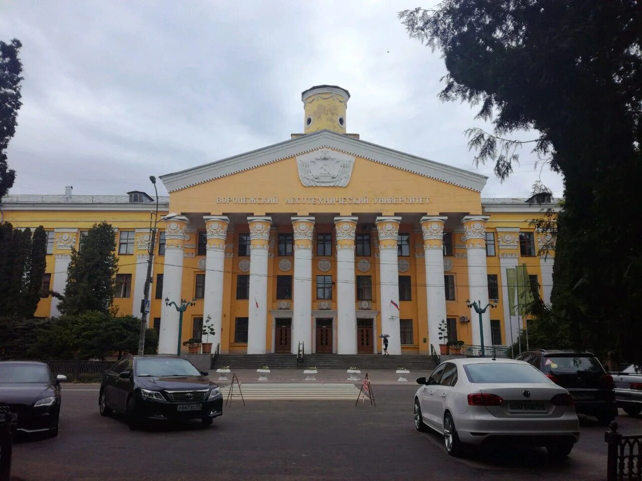 Г f