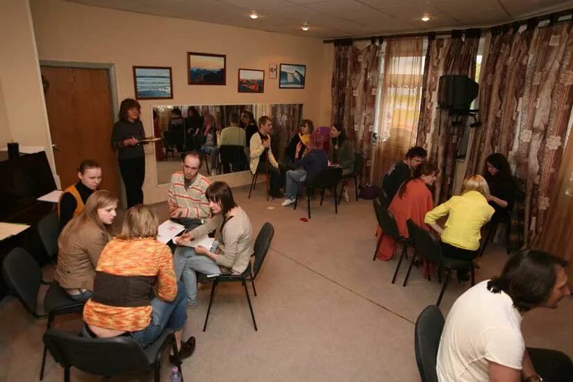 современные психологические центры здания. центры для психокоррекции. психологический центр санкт-петербург. психологический центр семья. центр психокоррекции.