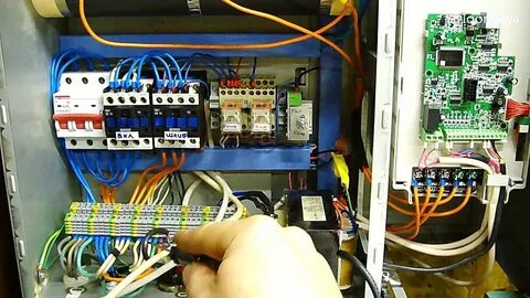 Частотный преобразователь токарный станок