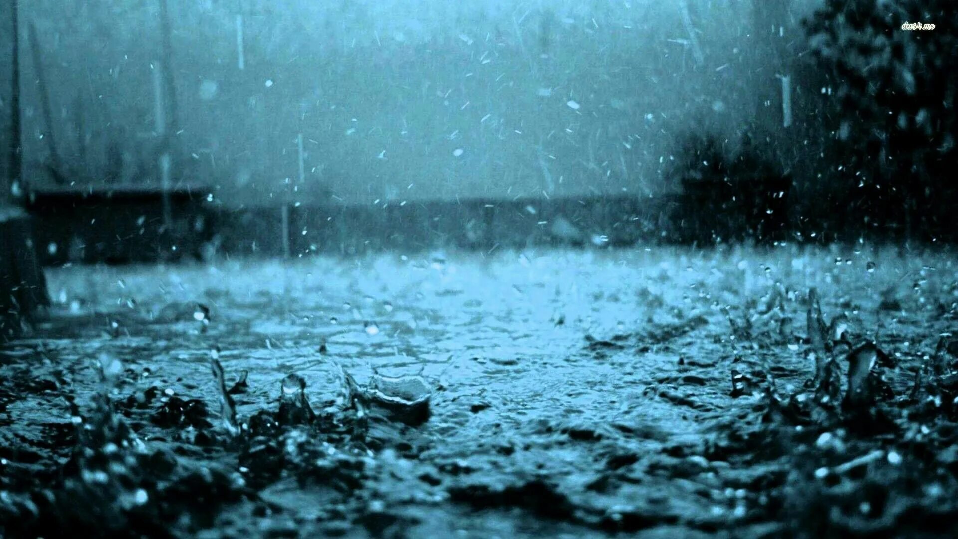 Дождливая атмосфера. Дождь атмосферные фото. Вода дождь ночь. Обои на рабочий стол грусть дождь.